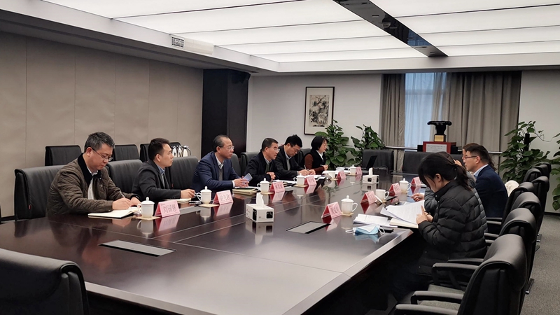 興合集團黨委專職副書記、紀委書記俞曉東到浙農股份調研指導基層黨建工作