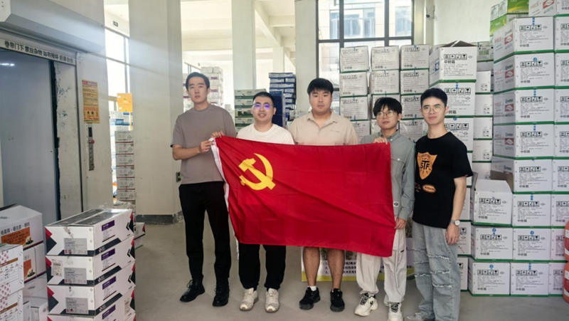 走基層 到一線丨調(diào)研服務(wù)濟(jì)南行：扎根泥土 錘煉本領(lǐng)